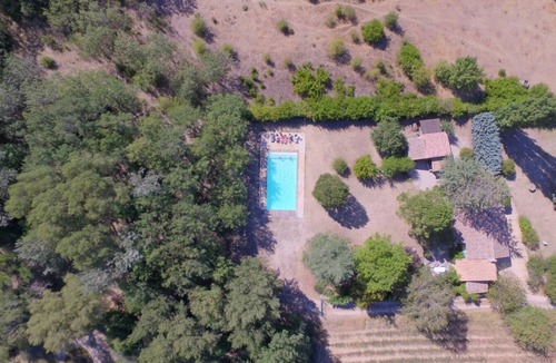 Saint-Martin-de-Castillon House | House 10 people - Luberon - pool - large garden