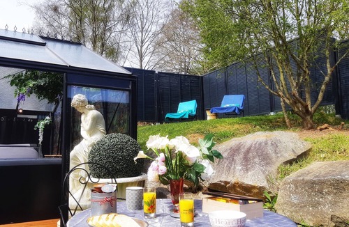 Trevron House | House