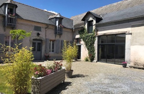 Ibos House | House in a village full of character, Hautes-Pyrénées