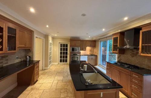 Thornhill House | House in Markham