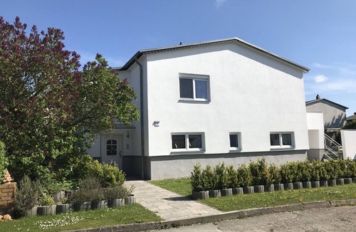 Bad Doberan House | House-Large-Private Bathroom-Balcony-3 Schlafzimmer