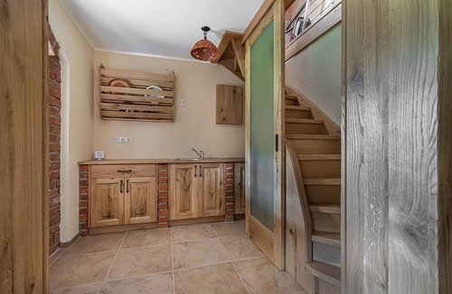 Bostanj Ski Chalet | House of Nature Glamping & Sauna, Planina pri Sevnici, Slovenia