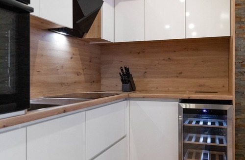 Srinjine Apartment | House of OZ with Private Heated Swimming Pool