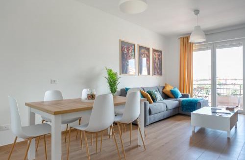 Zona XXXII Acilia Nord Apartment | House Of The Dragon