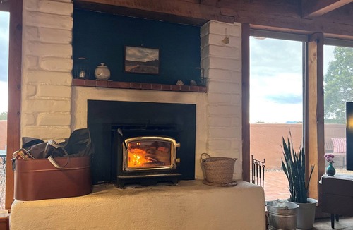 Eldorado at Santa Fe House | House of the Yellow Bird! Close to Skiing and Downtown!