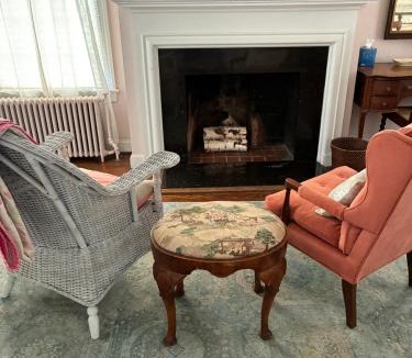 Dickeyville Villa | House on the Gwynns Falls