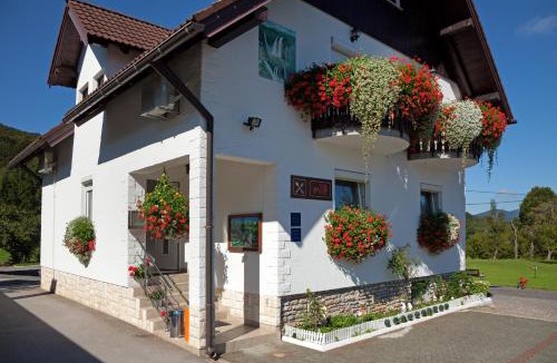 Jezerce House | House Pox 2