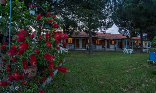Vourvourou Apartment | House Rena
