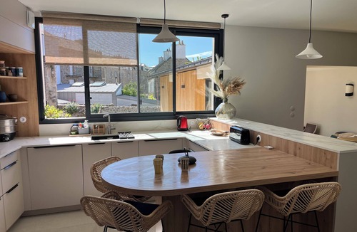 Parame House | House Saint Malo 300m from Rochebonne beach