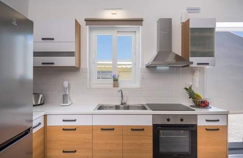 Sirili House | House Sirili