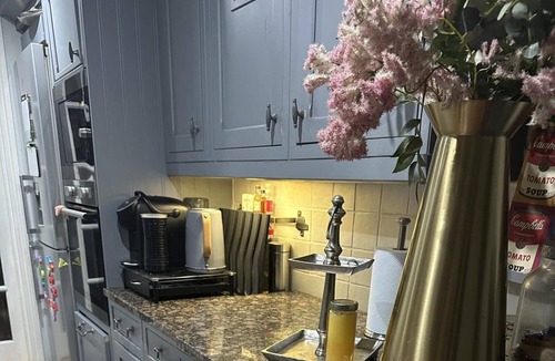 Herne Hill House | House - Sleeps 4 - Garden - Pets Ok - Parking