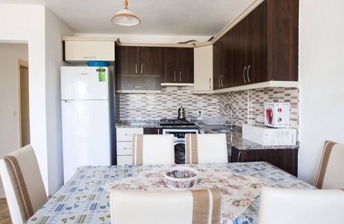 Palamutbuku Apartment | House w Balcony and Garden 5 min to Beach in Datca