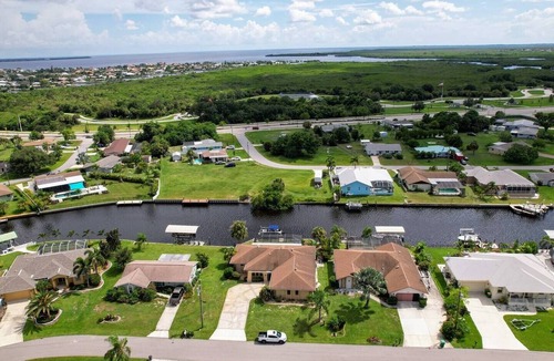 Port Charlotte House | House With A Boat - Boat, Heated Pool, Fishing
