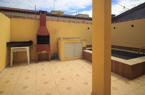 Tupy Condo | House with a pool, barbecue, Wi-Fi, 300 meters from the sea.