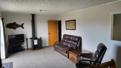 Pukenui House | House with a view