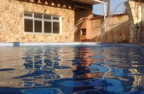 Vista Linda House | House with 3 bedrooms, 1 suite - swimming pool and barbecue