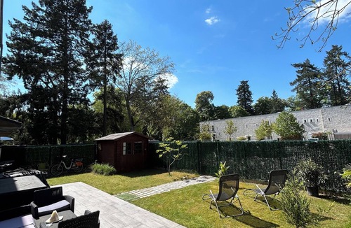 Sud Loire House | House with castle view