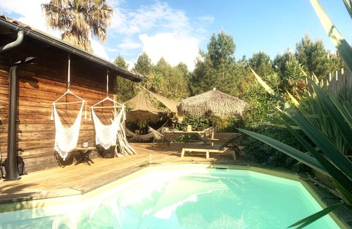Messanges House | House with exotic cabin atmosphere, air-conditioned pool & spa