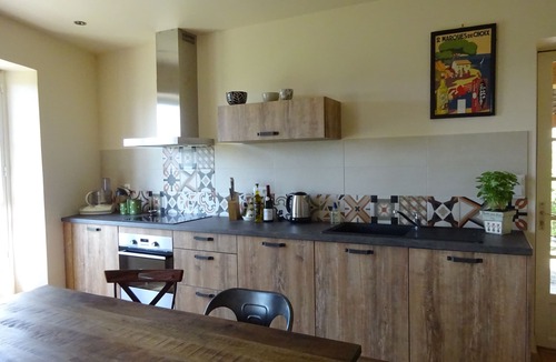 Saint Michel d'Euzet House | House with garden, sleeps 4, in the heart of the vineyards, near the Cèze river.