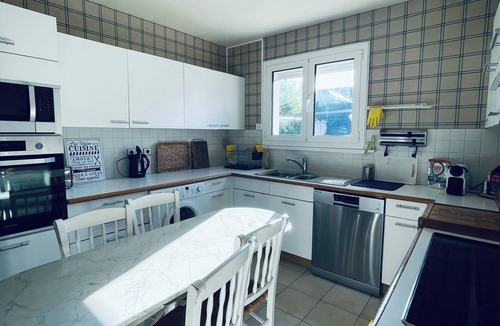 Ormesson-sur-Marne House | House with garden, near Paris and Disneyland - Large and bright