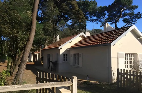 Quimiac House | House with garden close to the beach, Quimiac, 5/7 pers, very quiet.