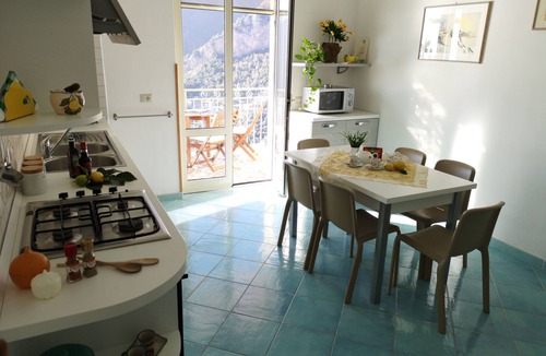 Montepertuso House | HOUSE WITH PRIVATE PARKING AND MAGNIFICENT VIEW ON THE BAY OF POSITANO