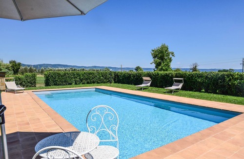 Gradoli House | House with private pool and air conditioning