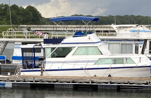 Eufaula Boat Rental | Houseboat on Lake Eufaula Fish from your boat