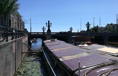 Canal Ring Apartment | houseboat Rose