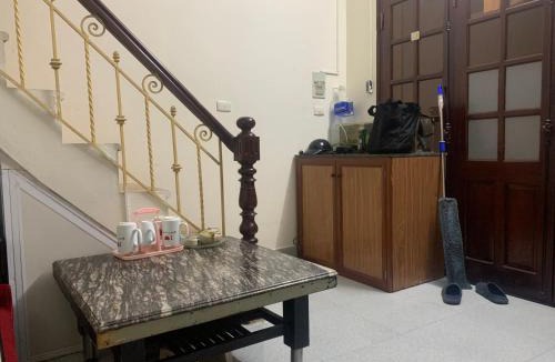 Hoan Kiem Bed & Breakfast | HouseHL5