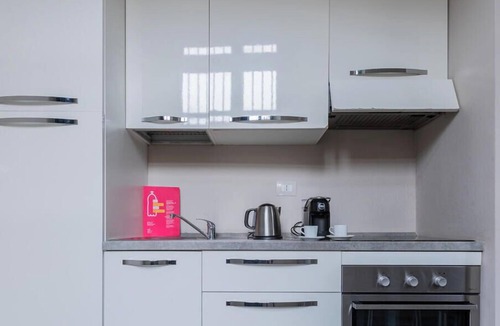 Borgo Dora Apartment | Housing Giulia - Studio 2 4 by Wonderful Italy