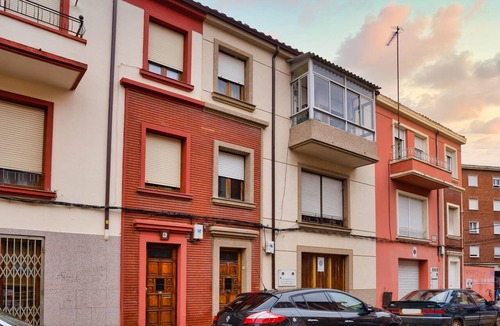 Leon Apartment | Housingleon - Main Square with garaje option