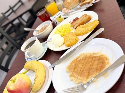 Fort St. John Hotel | Howard Johnson by Wyndham Fort St. John
