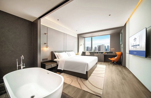 Shajing Hotel | Howard Johnson Royal Hotel Shenzhen