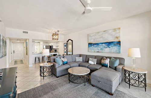 Rosemary Beach Condo | HP 23W Calypso Crossing @ High Pointe | Lagoon Pool | Tennis & Pickleball Courts