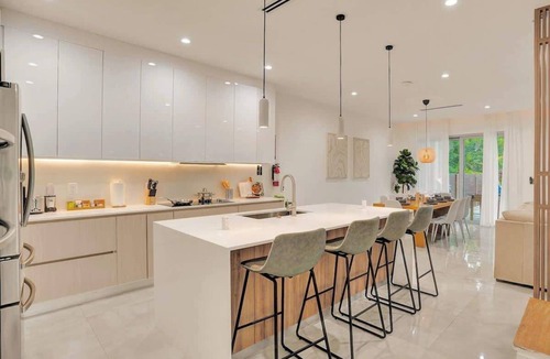 Poinsettia Heights House | HTD Pool-Jacuzzi-BBQ-Games-Near Las Olas 1