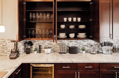 Midtown House | #HTX Skyline-View Luxe Home, Sleeps 8, Midtown