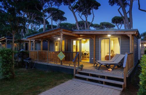 Montescudaio Resort | hu Montescudaio village