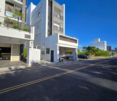 Shanjiao Bed & Breakfast | HUA B&B