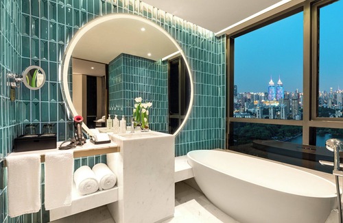 Putuo Hotel | HUALUXE Shanghai Changfeng Park by IHG