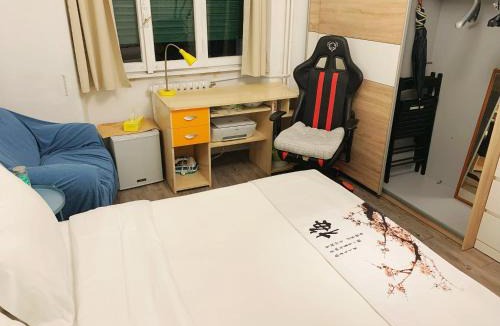 Acquabella House | Huawei Dormitory & Private room Milan - 1 min to Metro - Later Check-in After at 19 - no people do not respect the time - no people do not come back for sleep before midnight 24