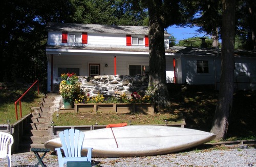 Corinth House | Hudson River waterfront central to Saratoga and Lake George