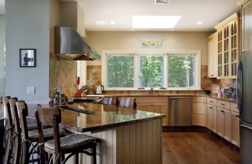 Garrison House | Hudson valley views mountaiuntop home