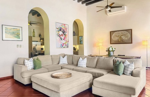 Old San Juan Apartment | Huge 3BR: Walk Everywhere King Beds 3 Balconies Historic Charm Quiet