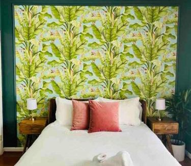 North Beach House | Huge Beach Bungalow- Yard, Beach Pass, King Beds