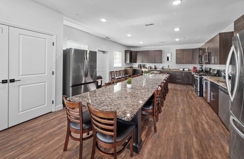 Ocean Drive House | Huge Beach Home Oversized Pool+Kitchen+Cinema+Game Room+Steps From Beach!