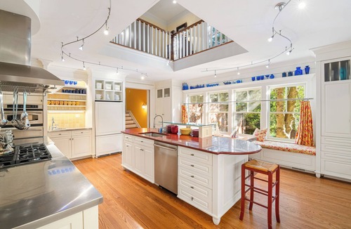 Tysons House | Huge Gilded-Age Home for Entertaining