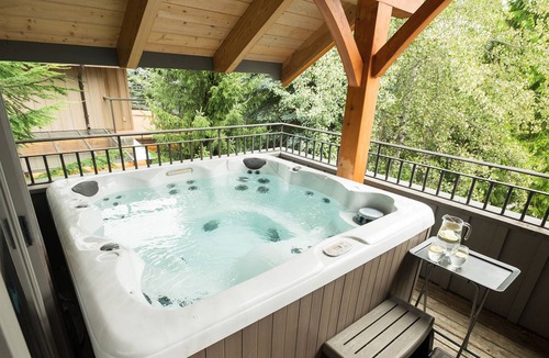 Nicklaus North House | Huge Golf Course Chalet- 5 Mins to Slopes