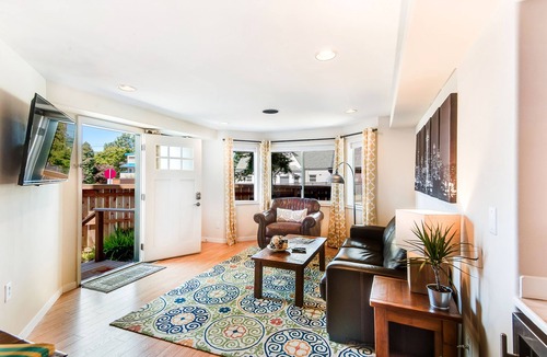 Green Lake House | Huge Home a Block from Green Lake