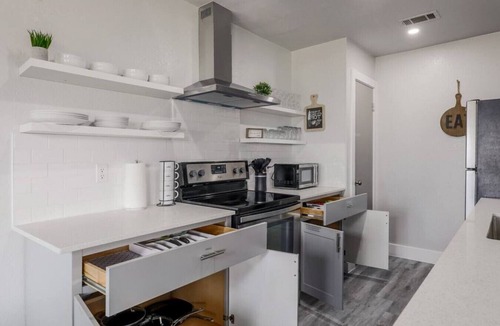 Killeen House | Huge Home in Killeen Large Families 16 Guests